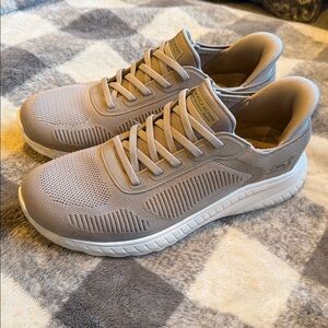 Skechers Bobs Sport Squad Slip-ins  8.5 W